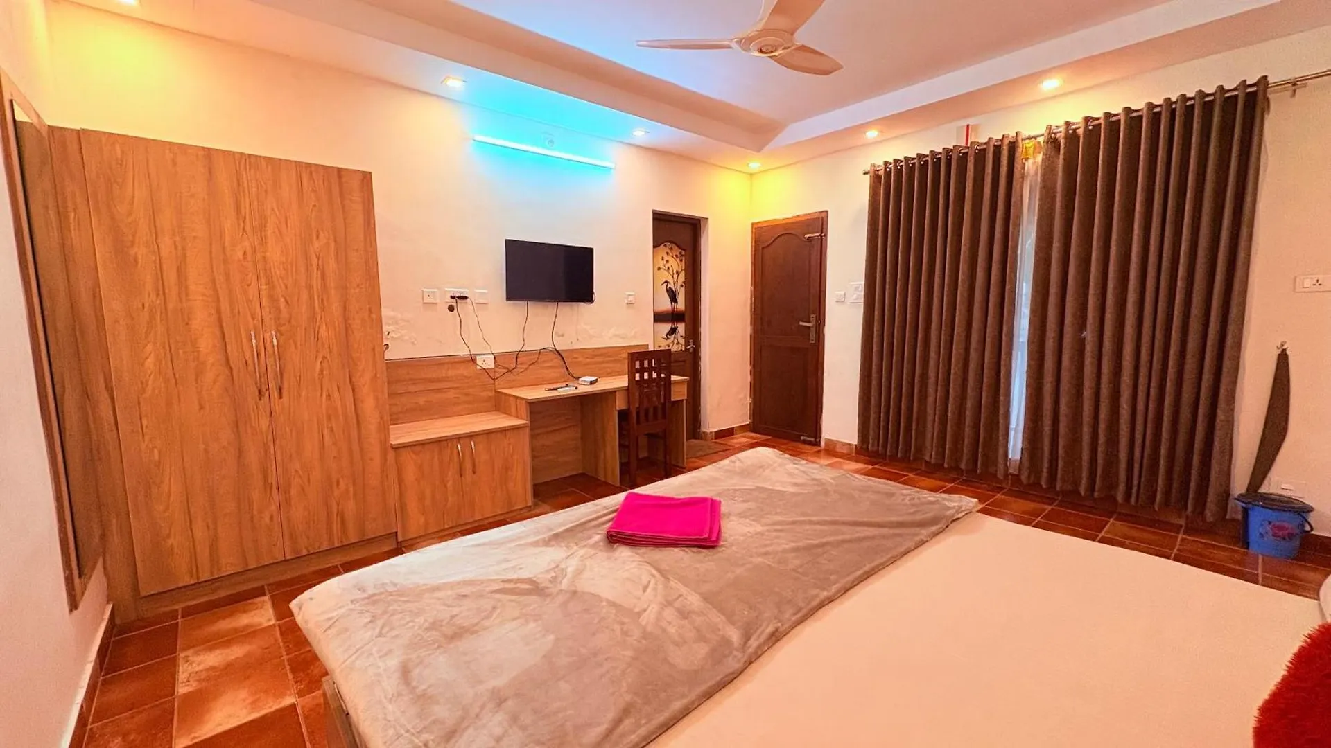 Athirappilly Heritage Villa -3 Bhk - River Side India