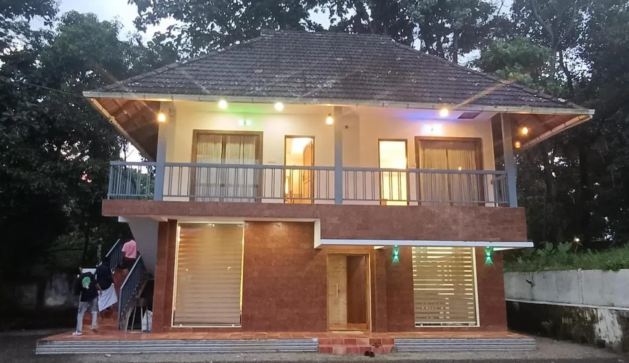 Homestay Athirappilly Heritage Villa -3 Bhk - River Side